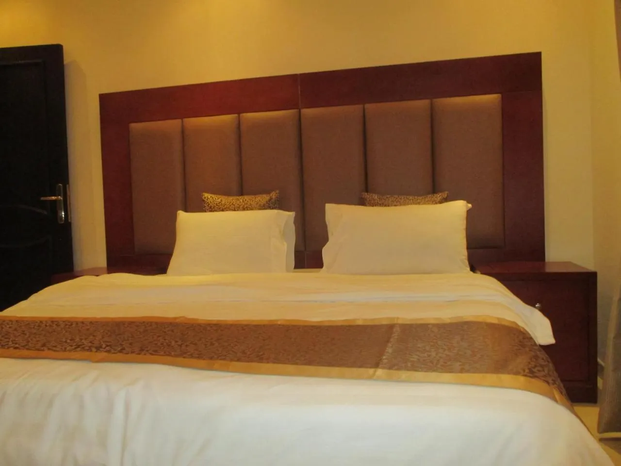 Leen Serviced Apartments Džidda